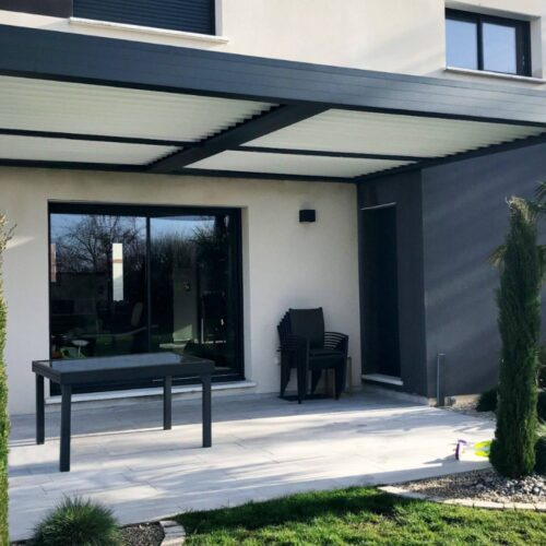 Pergolas adossées sur-mesure - Pose et installation en Alsace
