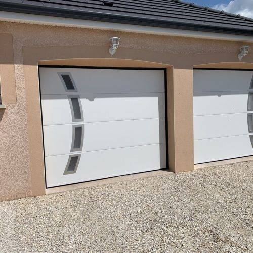 Portes de garage sectionnelles sur-mesure - Pose et installation en Alsace