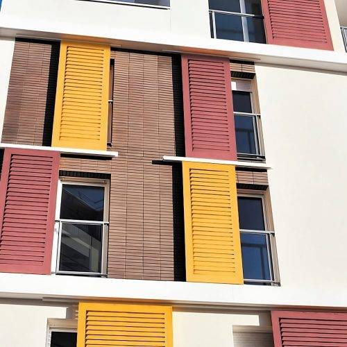 Volets coulissants sur-mesure - Pose et installation en Alsace
