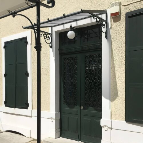 Marquises sur-mesure - Pose et installation en Alsace